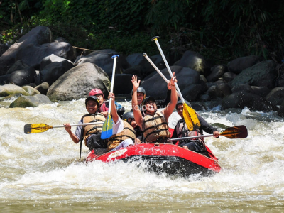 Rafting Sungai Elo | Rafting | Progo Rafting | Harga Paket Rafting Sungai Elo